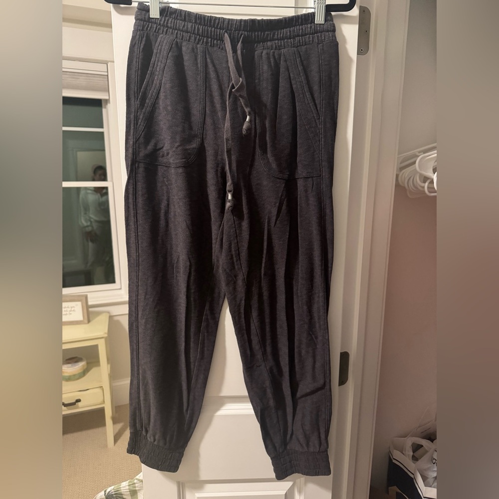 Women’s Charcol Jogger Sweatpants